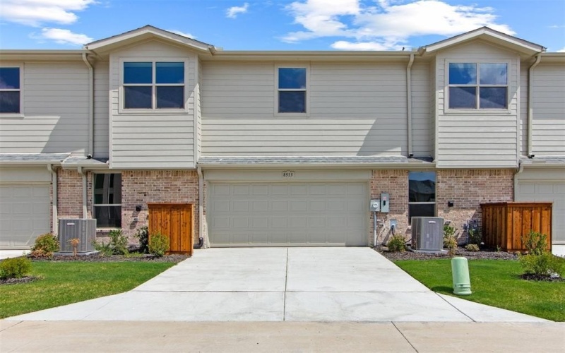 8513 Del Rio Trail, Rowlett, TX 75089, 3 Habitaciones Habitaciones , ,3 BañosBaños,Residential,En Venta,8513 Del Rio Trail,0,20978156