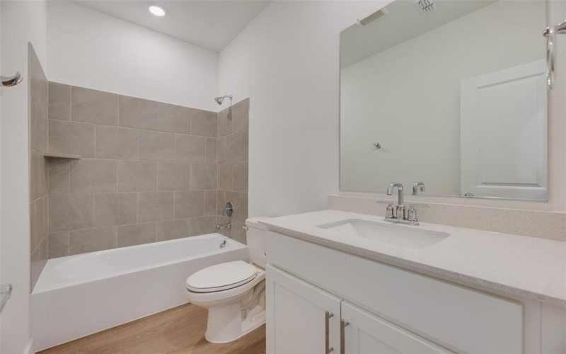 137 Breeds Hill Road, Little Elm, TX 75068, 4 Habitaciones Habitaciones , ,3 BañosBaños,Residential,En Venta,137 Breeds Hill Road,20978469