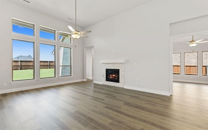 4256 Clydesdale Drive, Aubrey, TX 76227, 4 Bedrooms Bedrooms, ,5 BathroomsBathrooms,Residential,For Sale,4256 Clydesdale Drive,20978540