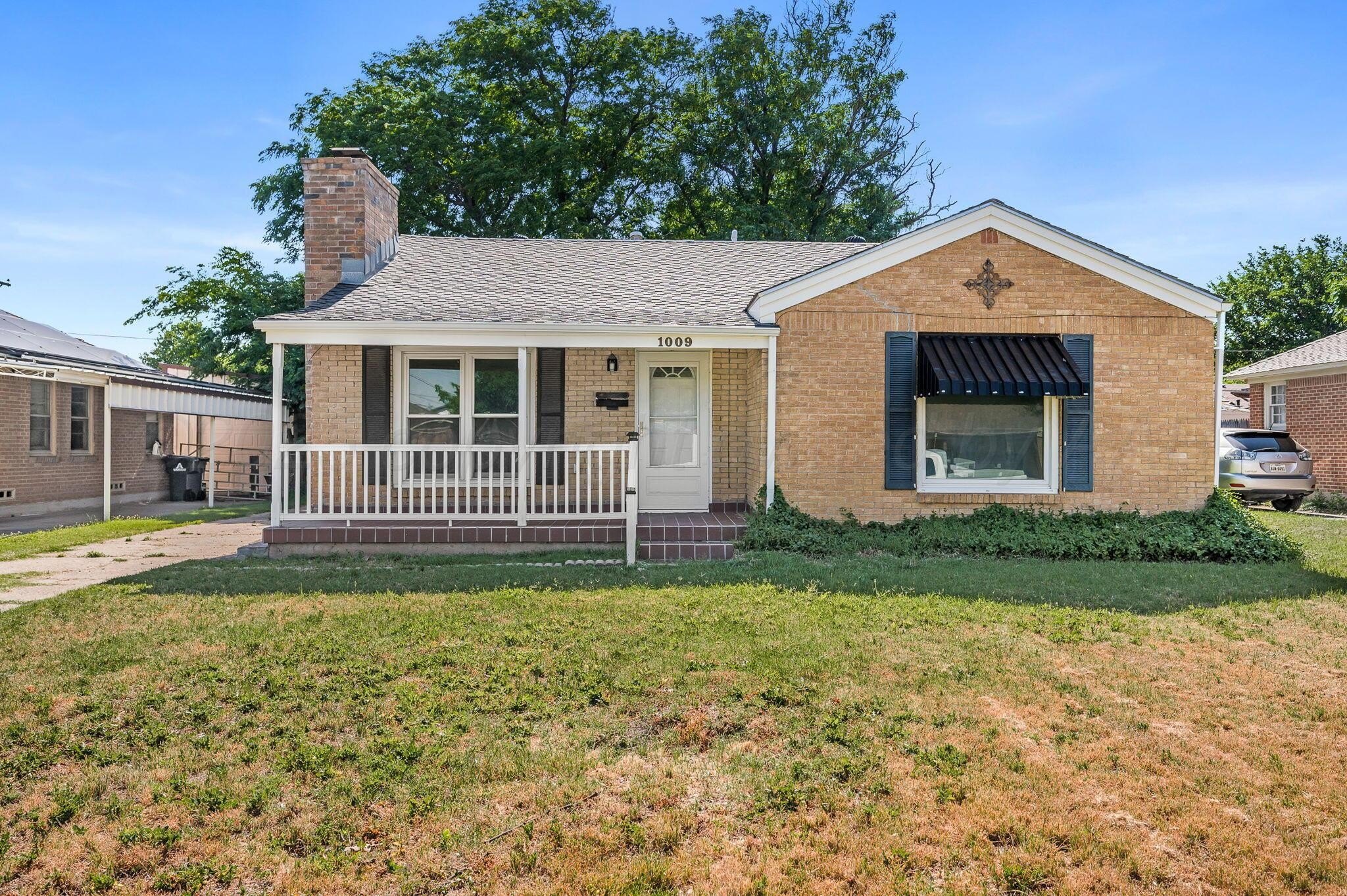1009 S BRYAN Street, Amarillo, TX 79102-1305, 3 Bedrooms Bedrooms, ,1 BathroomBathrooms,Residential,For Sale,1009 S BRYAN Street,25-5694