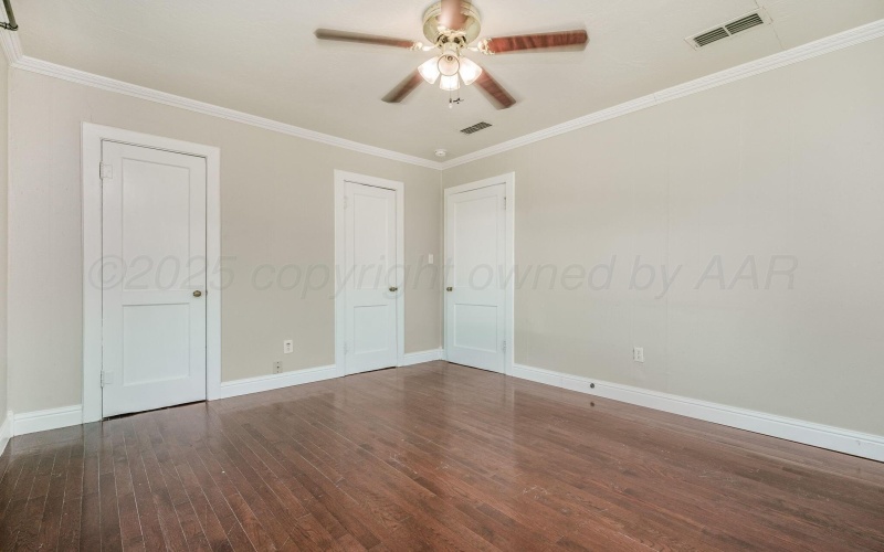 1009 S BRYAN Street, Amarillo, TX 79102-1305, 3 Bedrooms Bedrooms, ,1 BathroomBathrooms,Residential,For Sale,1009 S BRYAN Street,25-5694