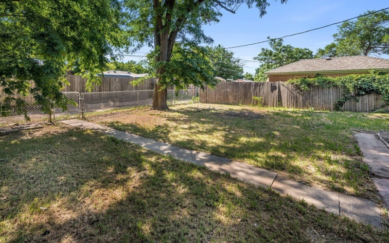 1009 S BRYAN Street, Amarillo, TX 79102-1305, 3 Bedrooms Bedrooms, ,1 BathroomBathrooms,Residential,For Sale,1009 S BRYAN Street,25-5694