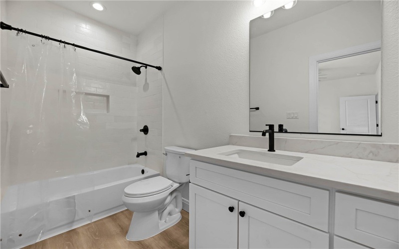 1210 W Dallas, Seadrift, TX 77983, 3 Bedrooms Bedrooms, ,2 BathroomsBathrooms,Residential,For Sale,1210 W Dallas,460991