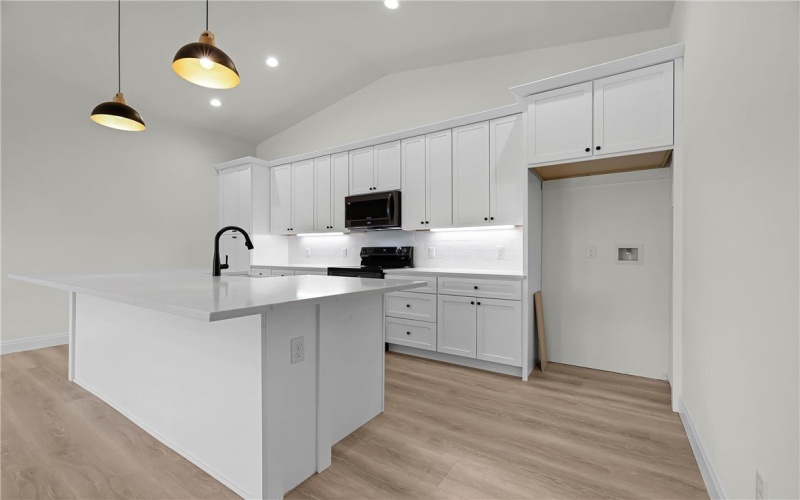 1210 W Dallas, Seadrift, TX 77983, 3 Bedrooms Bedrooms, ,2 BathroomsBathrooms,Residential,For Sale,1210 W Dallas,460991