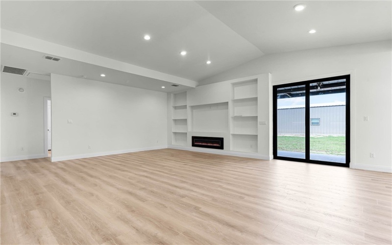 1210 W Dallas, Seadrift, TX 77983, 3 Bedrooms Bedrooms, ,2 BathroomsBathrooms,Residential,For Sale,1210 W Dallas,460991