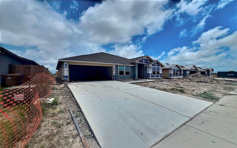 3409 Median Drive, Corpus Christi, TX 78414, 4 Habitaciones Habitaciones , ,2 BañosBaños,Residential,En Venta,3409 Median Drive,461044
