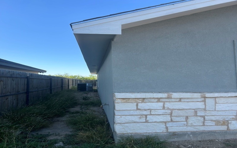 2873 Garden View Dr., Eagle Pass, TX 78852, 3 Bedrooms Bedrooms, ,2 BathroomsBathrooms,Residential,For Sale,2873 Garden View Dr.,0,81380