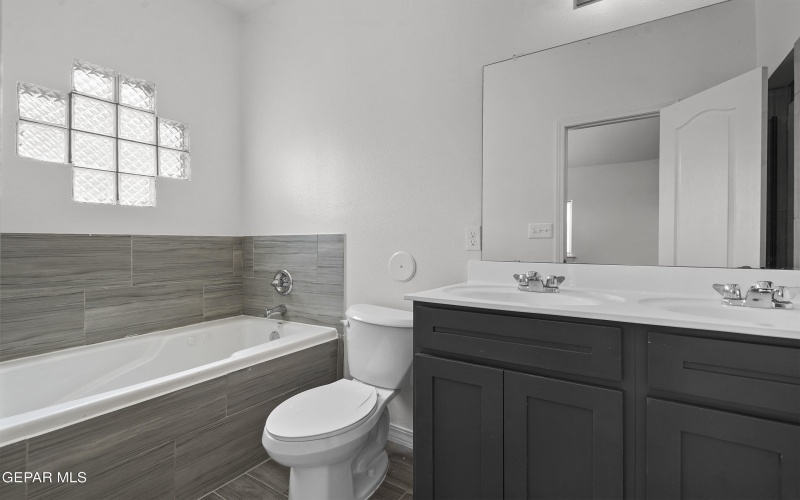 14373 Nick Drahos Lane, Horizon City, TX 79928, 4 Bedrooms Bedrooms, ,2 BathroomsBathrooms,Residential,For Sale,14373 Nick Drahos Lane,925156
