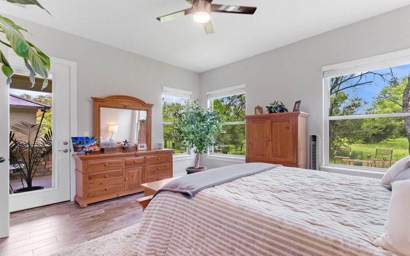 317 Parallel Circle, Horseshoe Bay, TX 78657, 2 Habitaciones Habitaciones , ,2 BañosBaños,Residential,En Venta,317 Parallel Circle,173983