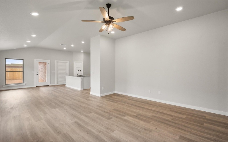 6004 Volney Avenue, Lubbock, TX 79407, 4 Bedrooms Bedrooms, ,2 BathroomsBathrooms,Residential,For Sale,6004 Volney Avenue,202556760