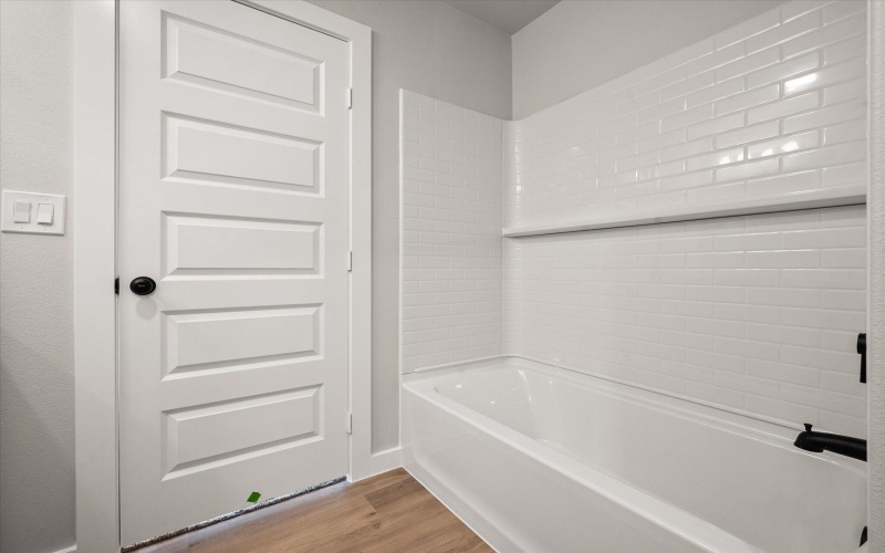 6009 Volney Avenue, Lubbock, TX 79407, 3 Bedrooms Bedrooms, ,2 BathroomsBathrooms,Residential,For Sale,6009 Volney Avenue,0,202556761