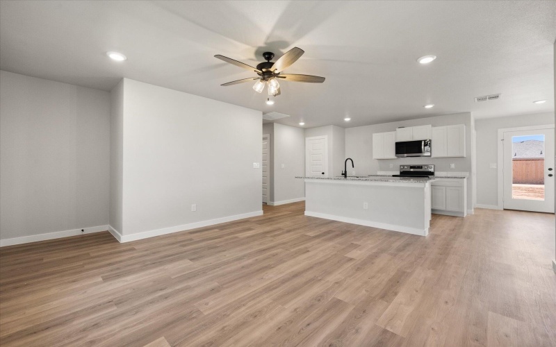 6009 Volney Avenue, Lubbock, TX 79407, 3 Bedrooms Bedrooms, ,2 BathroomsBathrooms,Residential,For Sale,6009 Volney Avenue,0,202556761