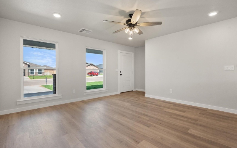 6009 Volney Avenue, Lubbock, TX 79407, 3 Bedrooms Bedrooms, ,2 BathroomsBathrooms,Residential,For Sale,6009 Volney Avenue,0,202556761