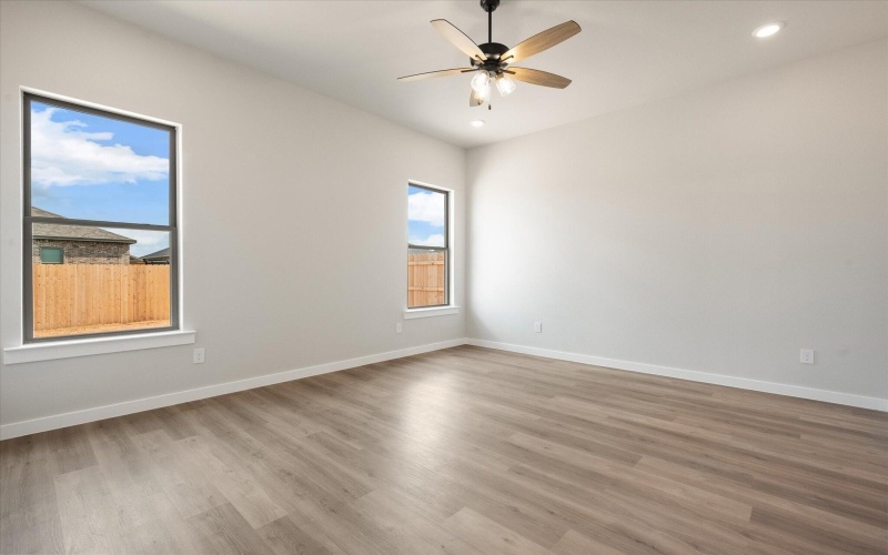 7439 29th Street, Lubbock, TX 79407, 4 Bedrooms Bedrooms, ,3 BathroomsBathrooms,Residential,For Sale,7439 29th Street,202556763