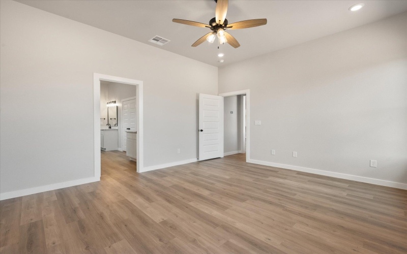 7439 29th Street, Lubbock, TX 79407, 4 Bedrooms Bedrooms, ,3 BathroomsBathrooms,Residential,For Sale,7439 29th Street,202556763