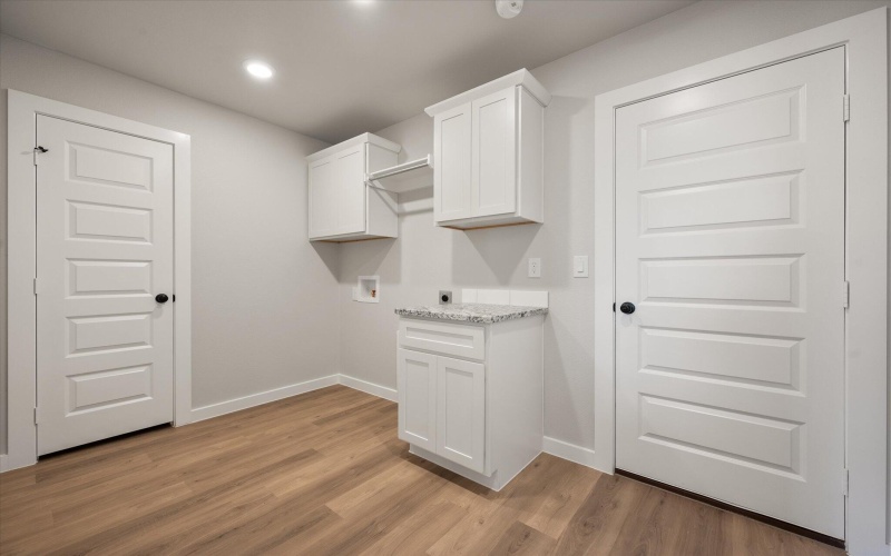 7439 29th Street, Lubbock, TX 79407, 4 Bedrooms Bedrooms, ,3 BathroomsBathrooms,Residential,For Sale,7439 29th Street,202556763