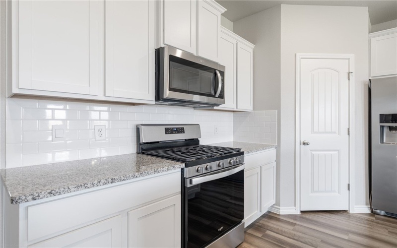 2506 Excelsior Boulevard, Corpus Christi, TX 78415, 4 Bedrooms Bedrooms, ,3 BathroomsBathrooms,Residential,For Sale,2506 Excelsior Boulevard,451449