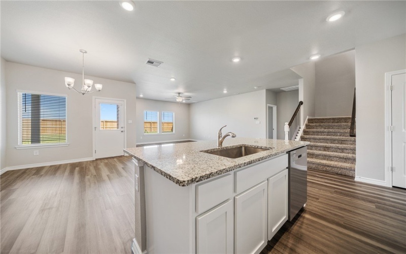2506 Excelsior Boulevard, Corpus Christi, TX 78415, 4 Bedrooms Bedrooms, ,3 BathroomsBathrooms,Residential,For Sale,2506 Excelsior Boulevard,451449