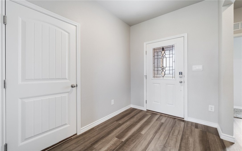 2506 Excelsior Boulevard, Corpus Christi, TX 78415, 4 Bedrooms Bedrooms, ,3 BathroomsBathrooms,Residential,For Sale,2506 Excelsior Boulevard,451449