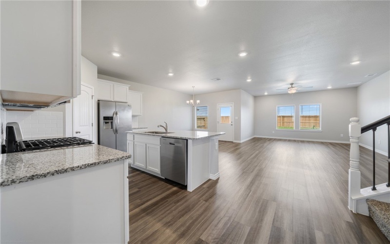 2506 Excelsior Boulevard, Corpus Christi, TX 78415, 4 Bedrooms Bedrooms, ,3 BathroomsBathrooms,Residential,For Sale,2506 Excelsior Boulevard,451449
