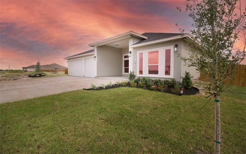714 Papa Mori Drive, Corpus Christi, TX 78415, 5 Bedrooms Bedrooms, ,3 BathroomsBathrooms,Residential,For Sale,714 Papa Mori Drive,457435