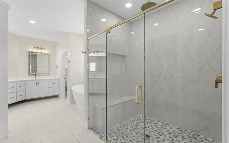 714 Papa Mori Drive, Corpus Christi, TX 78415, 5 Bedrooms Bedrooms, ,3 BathroomsBathrooms,Residential,For Sale,714 Papa Mori Drive,457435