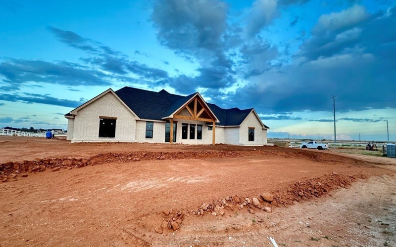 2815 S County Rd 1092, Midland, TX 79706, 4 Bedrooms Bedrooms, ,3 BathroomsBathrooms,Residential,For Sale,2815 S County Rd 1092,50083202