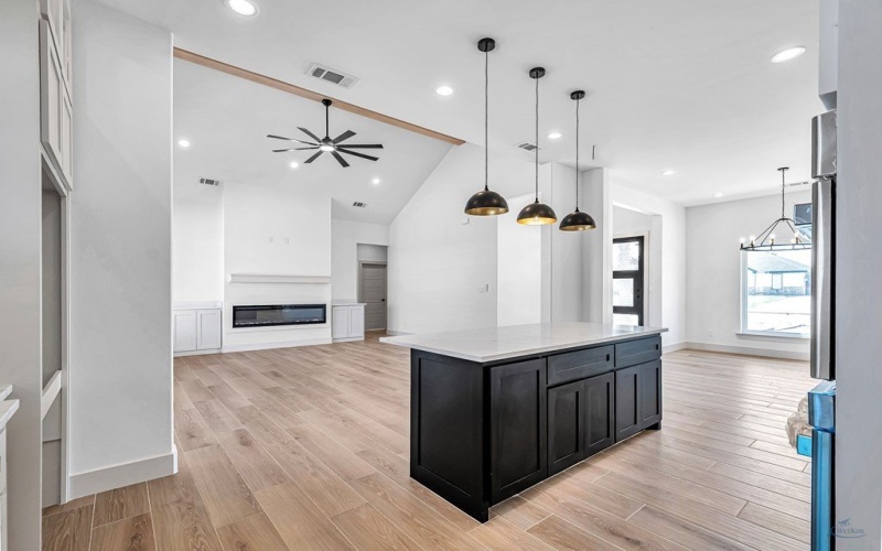 2217 S County Rd 1059, Midland, TX 79705, 4 Habitaciones Habitaciones , ,2 BañosBaños,Residential,En Venta,2217 S County Rd 1059,0,50083210