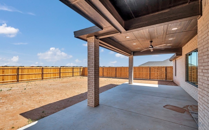 2217 S County Rd 1059, Midland, TX 79705, 4 Habitaciones Habitaciones , ,2 BañosBaños,Residential,En Venta,2217 S County Rd 1059,0,50083210