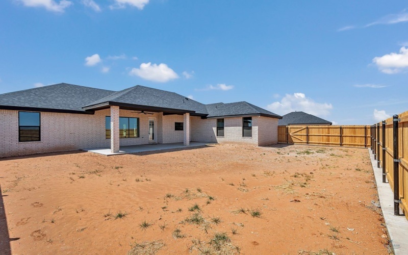 2217 S County Rd 1059, Midland, TX 79705, 4 Habitaciones Habitaciones , ,2 BañosBaños,Residential,En Venta,2217 S County Rd 1059,0,50083210