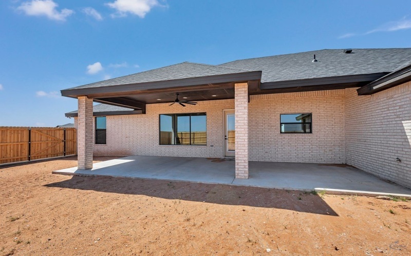 2217 S County Rd 1059, Midland, TX 79705, 4 Habitaciones Habitaciones , ,2 BañosBaños,Residential,En Venta,2217 S County Rd 1059,0,50083210