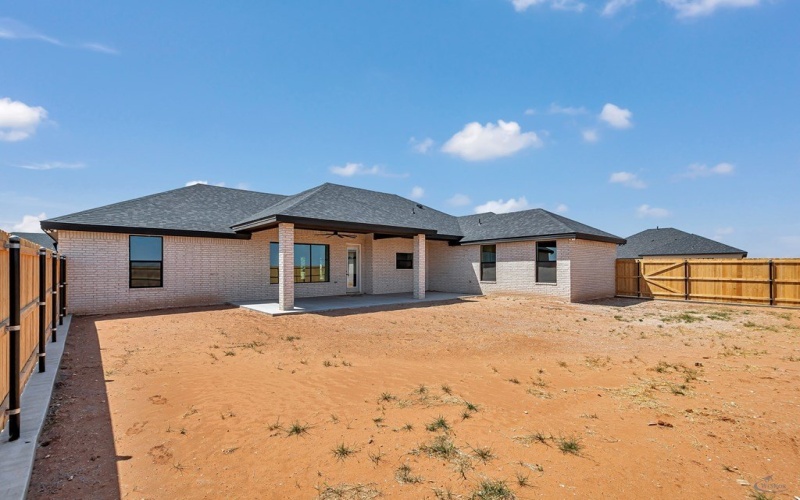 2217 S County Rd 1059, Midland, TX 79705, 4 Habitaciones Habitaciones , ,2 BañosBaños,Residential,En Venta,2217 S County Rd 1059,0,50083210