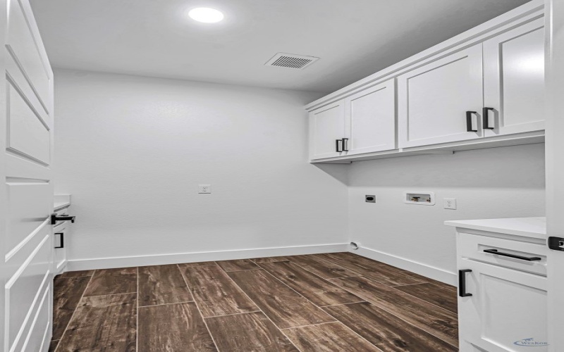 2200 S County Rd 1059, Midland, TX 79706, 4 Habitaciones Habitaciones , ,2 BañosBaños,Residential,En Venta,2200 S County Rd 1059,50083214