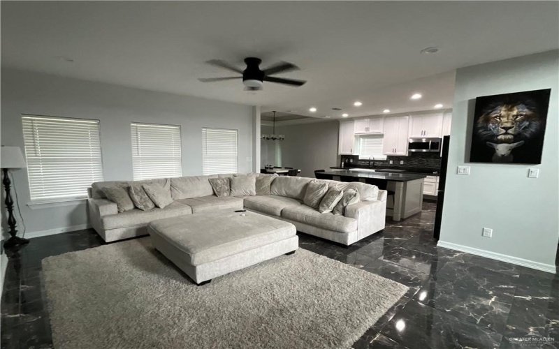 1213 Emma Elizabeth Street, Weslaco, TX 78599, 4 Bedrooms Bedrooms, ,2 BathroomsBathrooms,Residential,For Sale,1213 Emma Elizabeth Street,474468