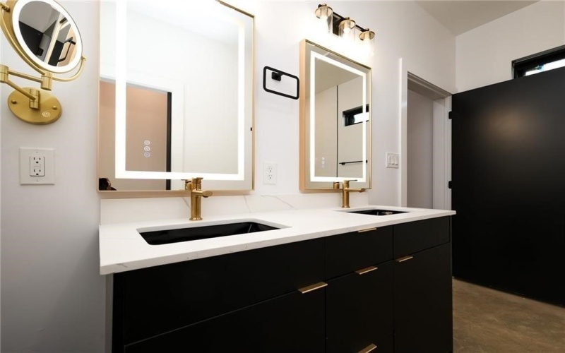 2710 Grace unit: B #B, Corpus Christi, TX 78414, 3 Habitaciones Habitaciones , ,3 BañosBaños,Residential Multi Family,En Venta,2710 Grace unit: B,461084