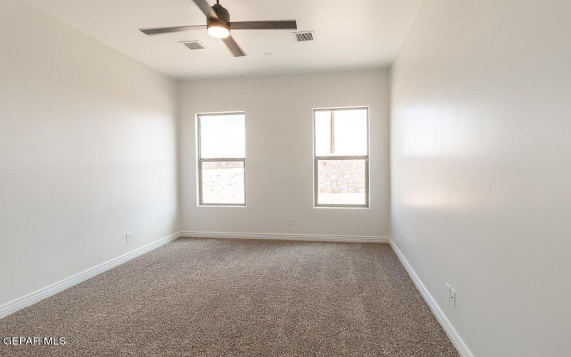 13956 Summer Hail Avenue, El Paso, TX 79928, 3 Habitaciones Habitaciones , ,2 BañosBaños,Residential,En Venta,13956 Summer Hail Avenue,925213