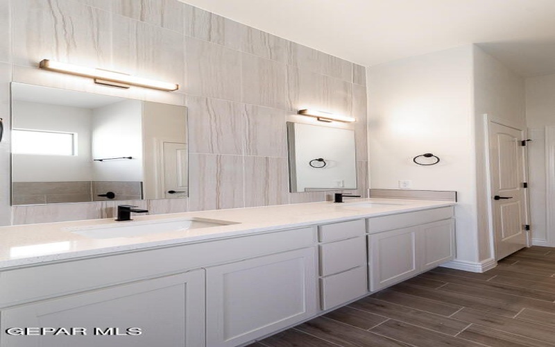 13956 Summer Hail Avenue, El Paso, TX 79928, 3 Habitaciones Habitaciones , ,2 BañosBaños,Residential,En Venta,13956 Summer Hail Avenue,925213