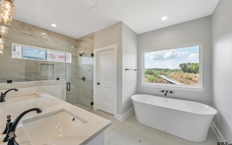 606 Prince Ln, Tyler, TX 75704, 4 Bedrooms Bedrooms, ,2 BathroomsBathrooms,Residential,For Sale,606 Prince Ln,25009626