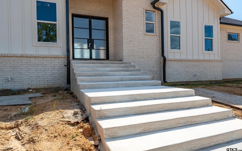 606 Prince Ln, Tyler, TX 75704, 4 Bedrooms Bedrooms, ,2 BathroomsBathrooms,Residential,For Sale,606 Prince Ln,25009626