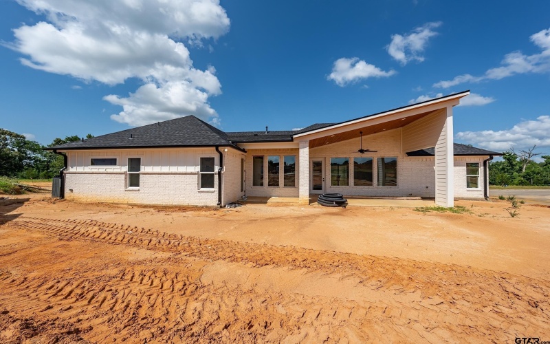 606 Prince Ln, Tyler, TX 75704, 4 Bedrooms Bedrooms, ,2 BathroomsBathrooms,Residential,For Sale,606 Prince Ln,25009626