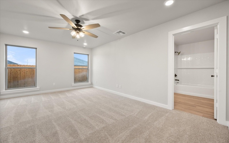 1311 N Colton Avenue, Lubbock, TX 79416, 4 Bedrooms Bedrooms, ,2 BathroomsBathrooms,Residential,For Sale,1311 N Colton Avenue,202556821