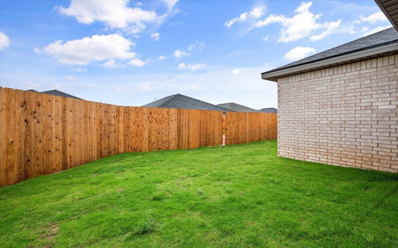 1311 N Colton Avenue, Lubbock, TX 79416, 4 Bedrooms Bedrooms, ,2 BathroomsBathrooms,Residential,For Sale,1311 N Colton Avenue,202556821