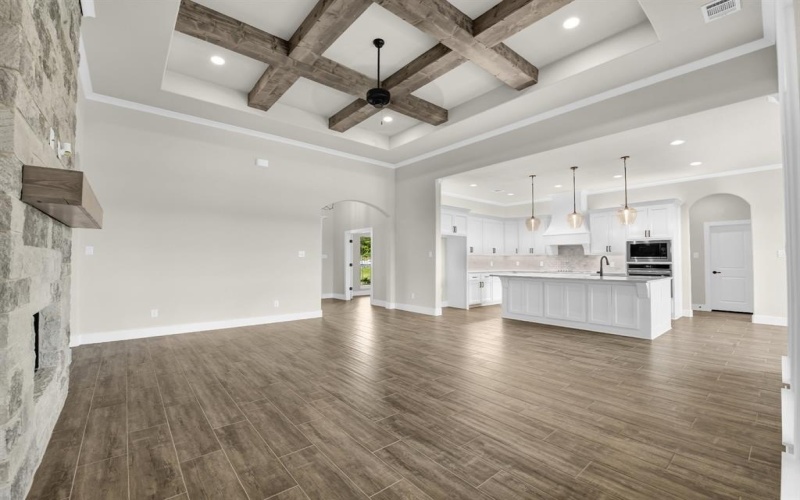 1044 Arbor Vista Drive, Azle, TX 76020, 4 Habitaciones Habitaciones , ,2 BañosBaños,Residential,En Venta,1044 Arbor Vista Drive,0,20976768