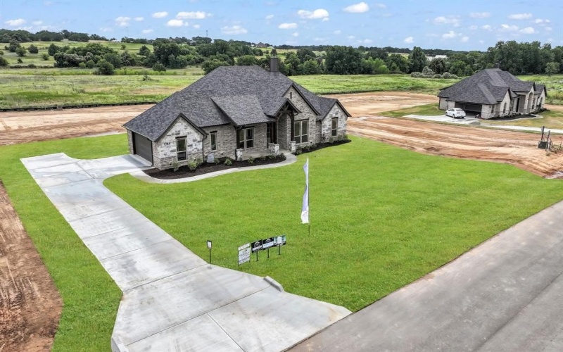 1044 Arbor Vista Drive, Azle, TX 76020, 4 Habitaciones Habitaciones , ,2 BañosBaños,Residential,En Venta,1044 Arbor Vista Drive,0,20976768