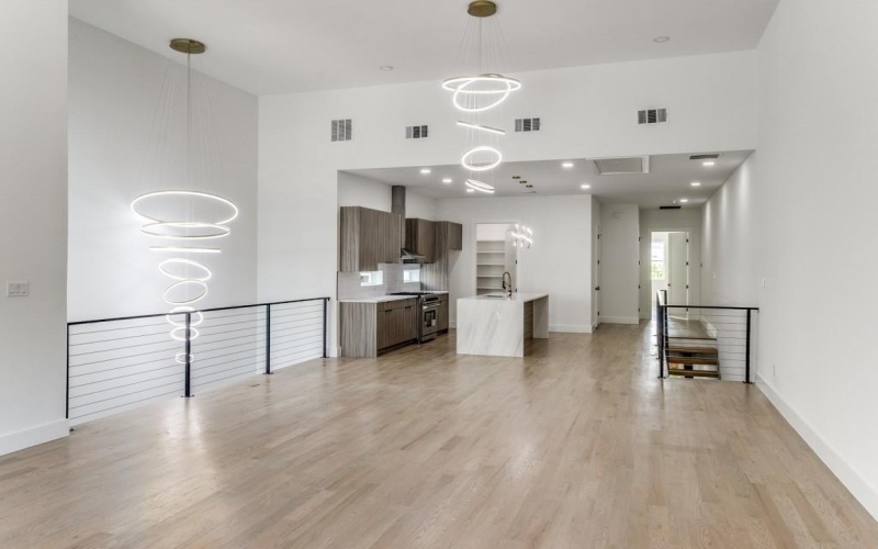 1521 N Haskell Avenue, Dallas, TX 75204, 3 Habitaciones Habitaciones , ,2 BañosBaños,Residential,En Venta,1521 N Haskell Avenue,20978269