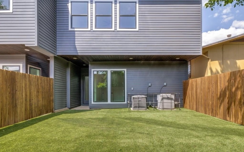 1521 N Haskell Avenue, Dallas, TX 75204, 3 Habitaciones Habitaciones , ,2 BañosBaños,Residential,En Venta,1521 N Haskell Avenue,20978269