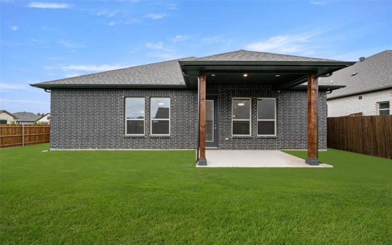 2297 High Plain Lane, Waxahachie, TX 75167, 3 Bedrooms Bedrooms, ,2 BathroomsBathrooms,Residential,For Sale,2297 High Plain Lane,20978671