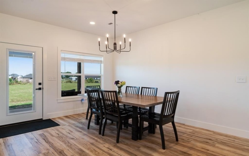 204 Private Road 33083, Sumner, TX 75486, 3 Habitaciones Habitaciones , ,2 BañosBaños,Residential,En Venta,204 Private Road 33083,20978710
