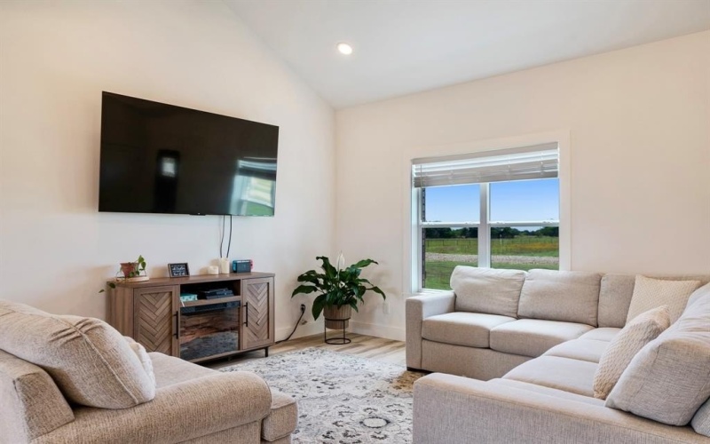 204 Private Road 33083, Sumner, TX 75486, 3 Habitaciones Habitaciones , ,2 BañosBaños,Residential,En Venta,204 Private Road 33083,20978710