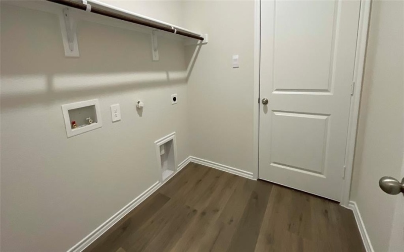 657 Chipper Trails, Lavon, TX 75166, 4 Bedrooms Bedrooms, ,2 BathroomsBathrooms,Residential,For Sale,657 Chipper Trails,0,20979342